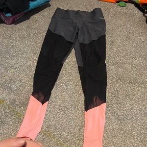 Victoria’s Secret leggings